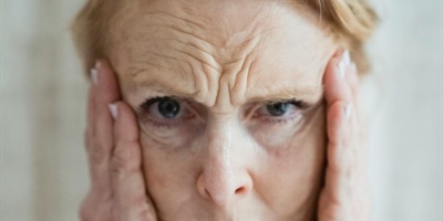 Waarom de rimpel tussen wenkbrauwen opvullen?